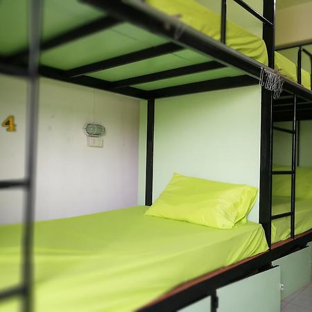 Zoe Hostel Chiang Mai Luaran gambar